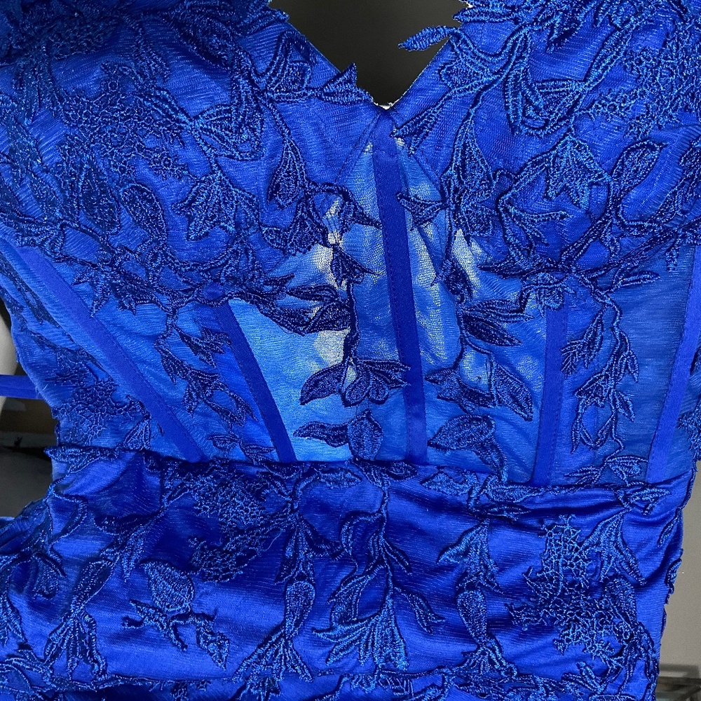 Never Worn Royal Blue Corset-Style Strapless Cocktail Dress Size 8 - Picture 6 of 10